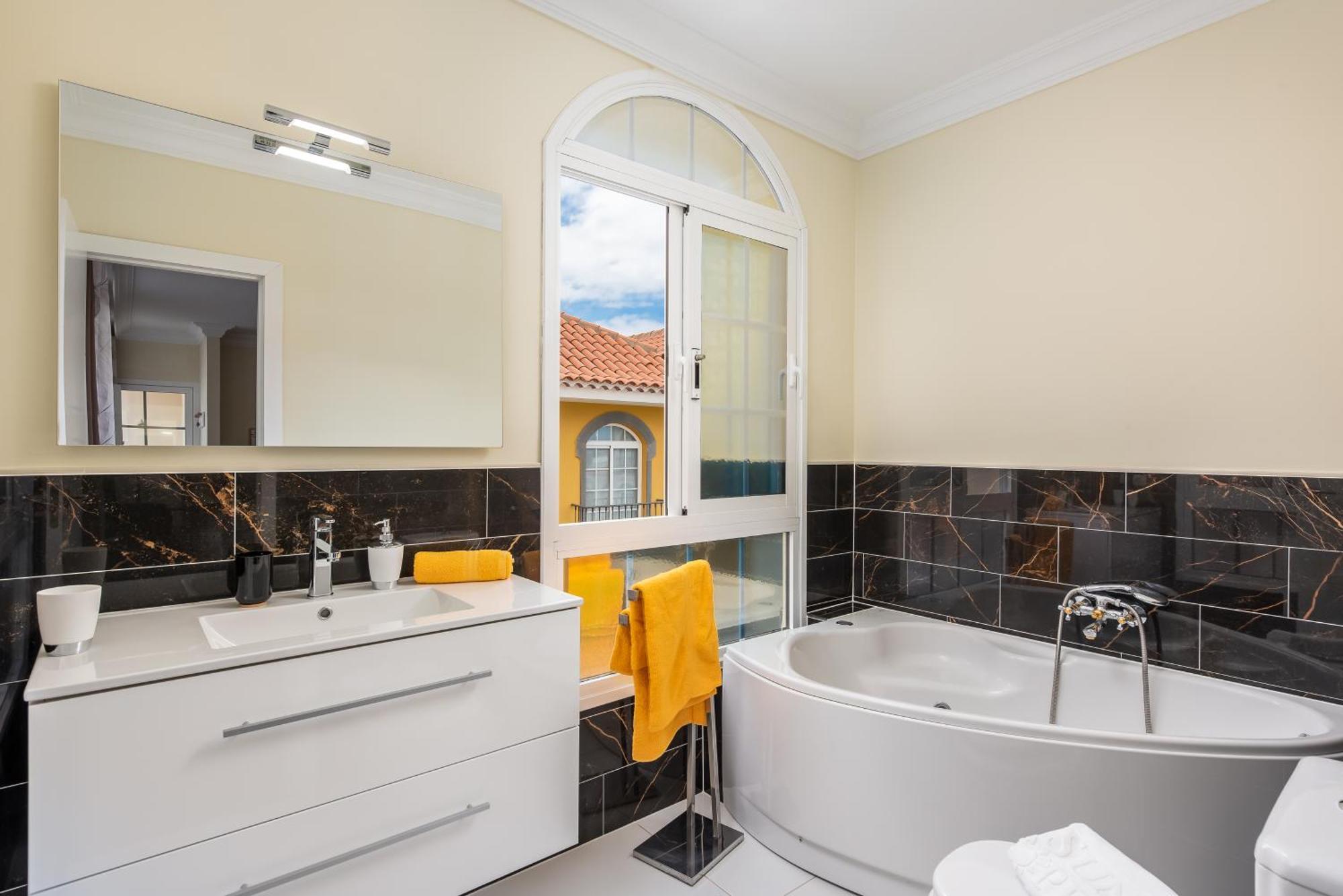 Villa Marzella - Luxury Costa Adeje Eksteriør billede